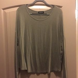 Green long-sleeve piko top